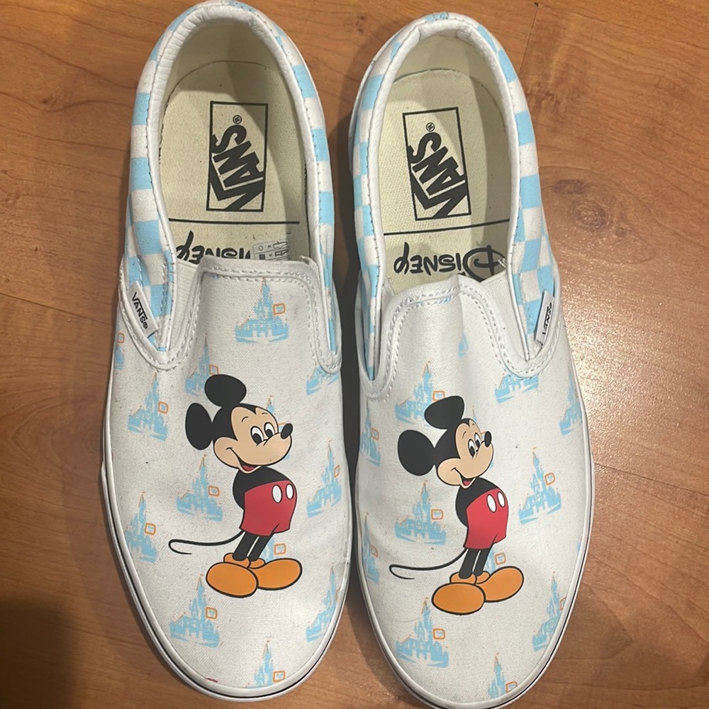 LIMITED EDITION MICKEY VANS!! 7MEN 8.5WOMEN